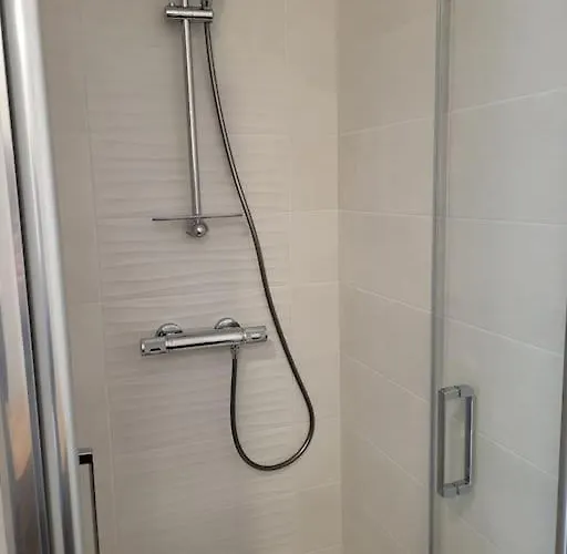 Longere En Pierre Avec Piscine Chauffee